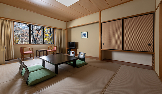 Japanese-style room mountain view